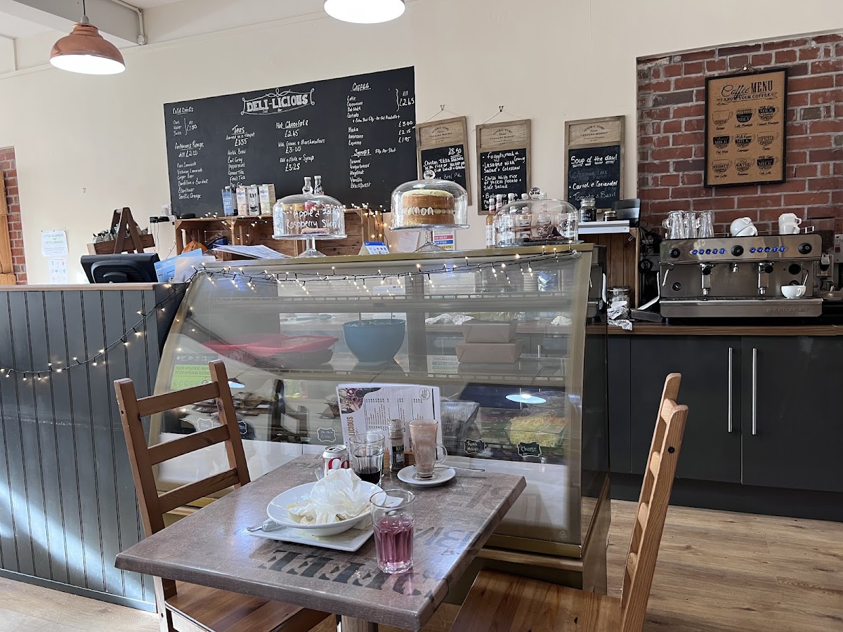 Deli Licious Photos 2